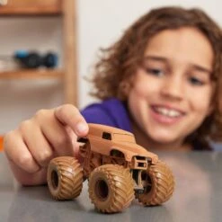 Spin Master Monster Jam Mystery Mudders, Spielfahrzeug -Spin Master Spin Master Monster Jam Mystery Mudders Spielfahrzeug@@100008421 5