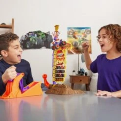 Spin Master Monster Jam - Big Air Challenge Mit El Toro Loco, Spielfahrzeug 12 Spin Master Monster Jam - Big Air Challenge Mit El Toro Loco, Spielfahrzeug -Spin Master Spin Master Monster Jam Big Air Challenge mit El Toro Loco Spielfahrzeug@@100008424 3