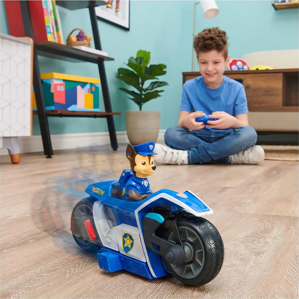 Spin Master 37305 - Paw Patrol Chases Ferngesteuertes Motorrad 10 Spin Master 37305 - Paw Patrol Chases Ferngesteuertes Motorrad – Bild 8