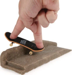 SPIN MASTER Tech Deck Concrete - Fingerboard-Rampe Zum Selberbauen Aus Wiederverwendbar... -Spin Master spin master tech deck concrete fingerboard rampe zum selberbauen aus wiederverwendbar 5
